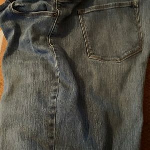 Old Navy, tall, curvy profile , mid rise jeans
